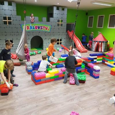 Dětská herna - Království - Děti na hrad